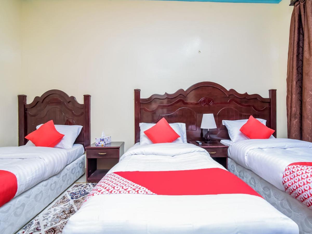 Oyo 170 Roy Sand Hotel Дубай Екстер'єр фото